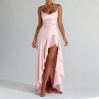 Robe maxi femme en satin noir avec col drapé, vue de face