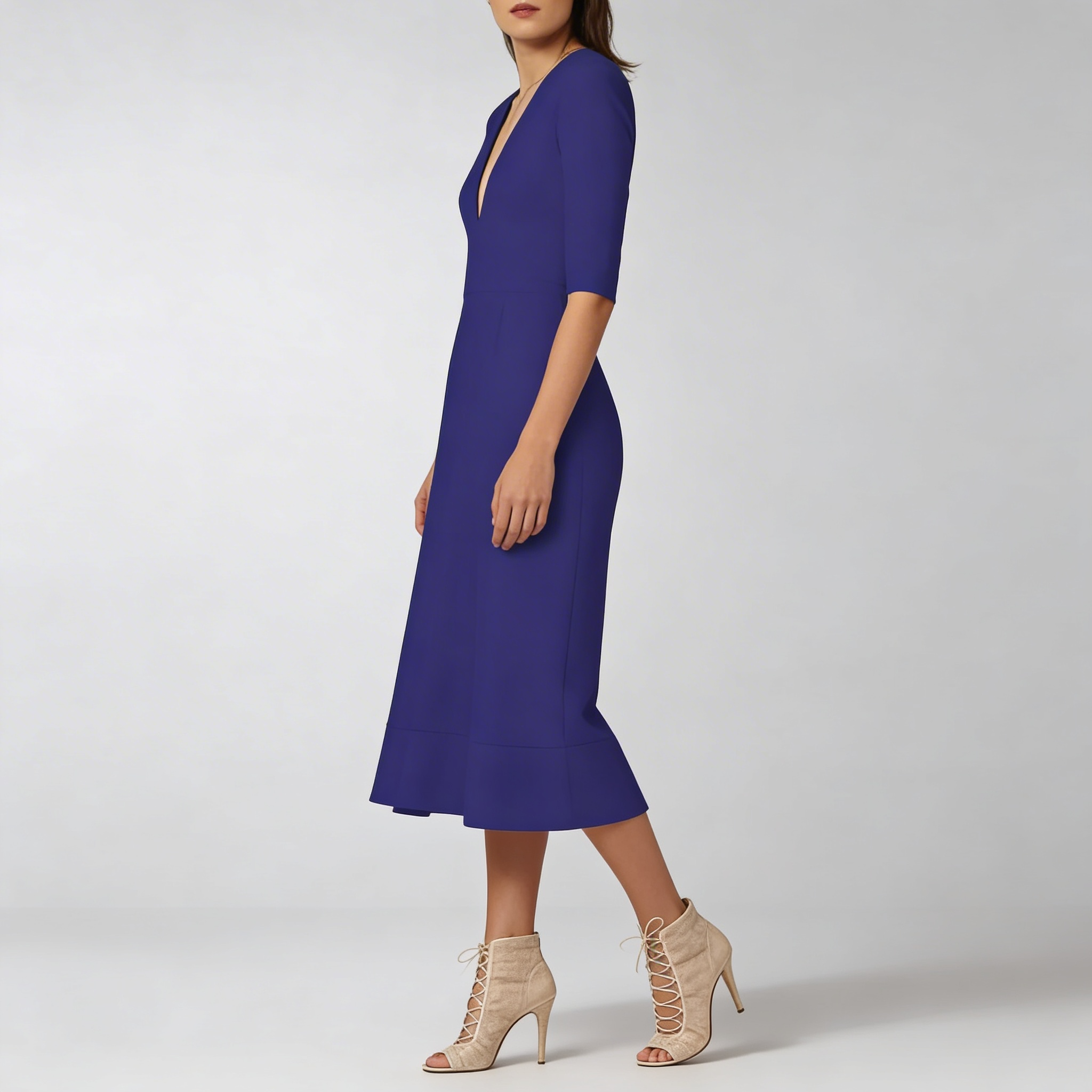 Robe midi femme ivoire coupe ajustée élégante silhouette moderne