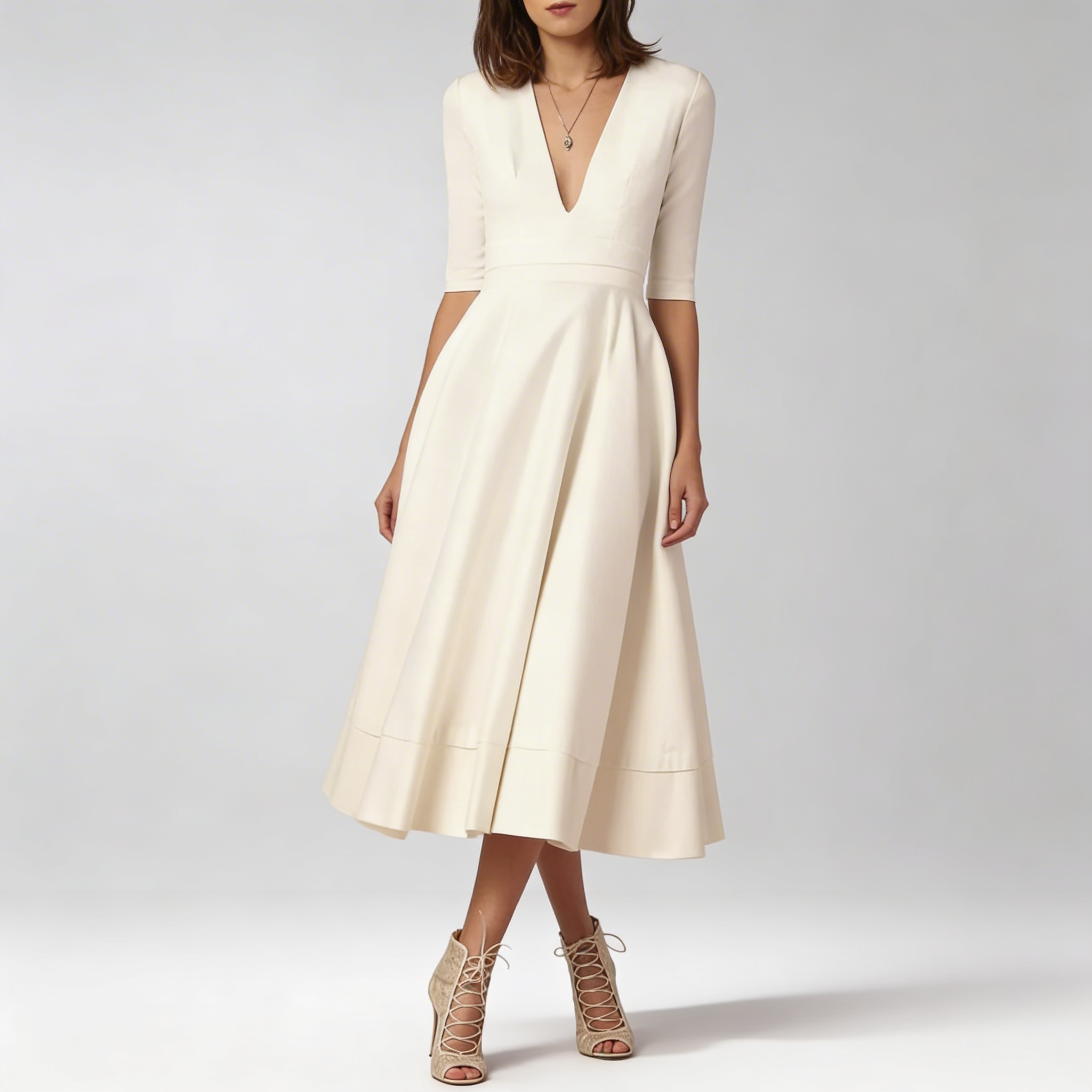 Robe midi femme ivoire coupe ajustée élégante silhouette moderne