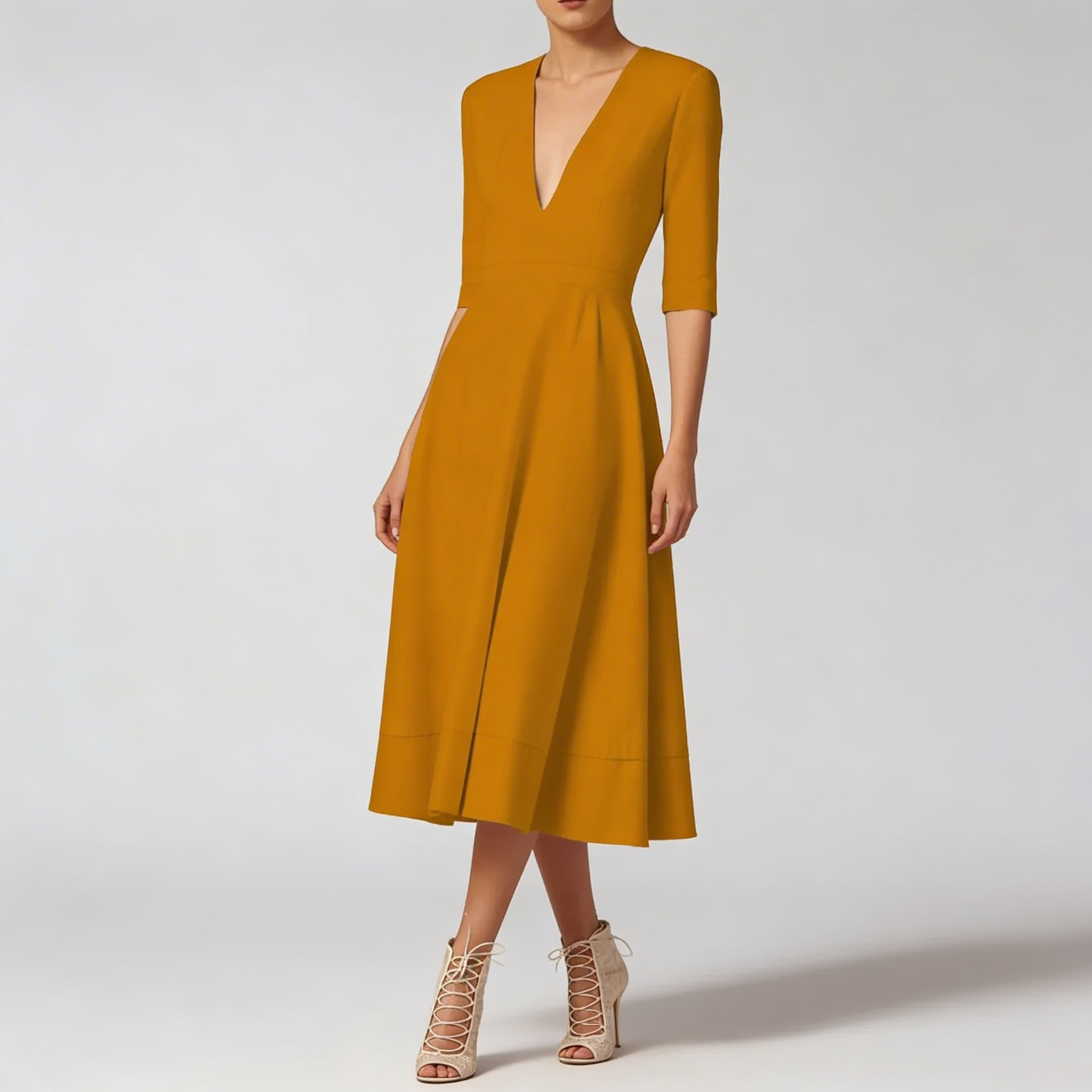 Robe midi femme ivoire coupe ajustée élégante silhouette moderne