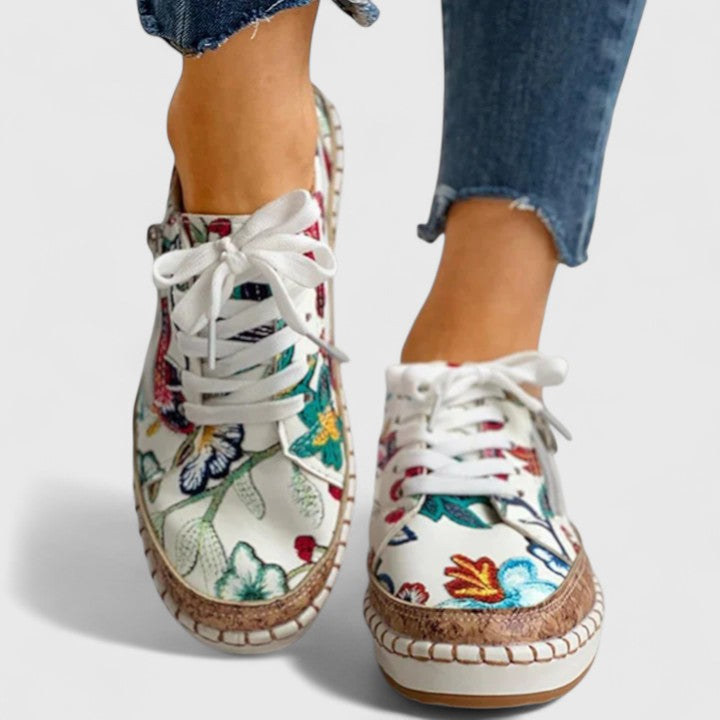 Baskets broderie florale semelle espadrille pour femme