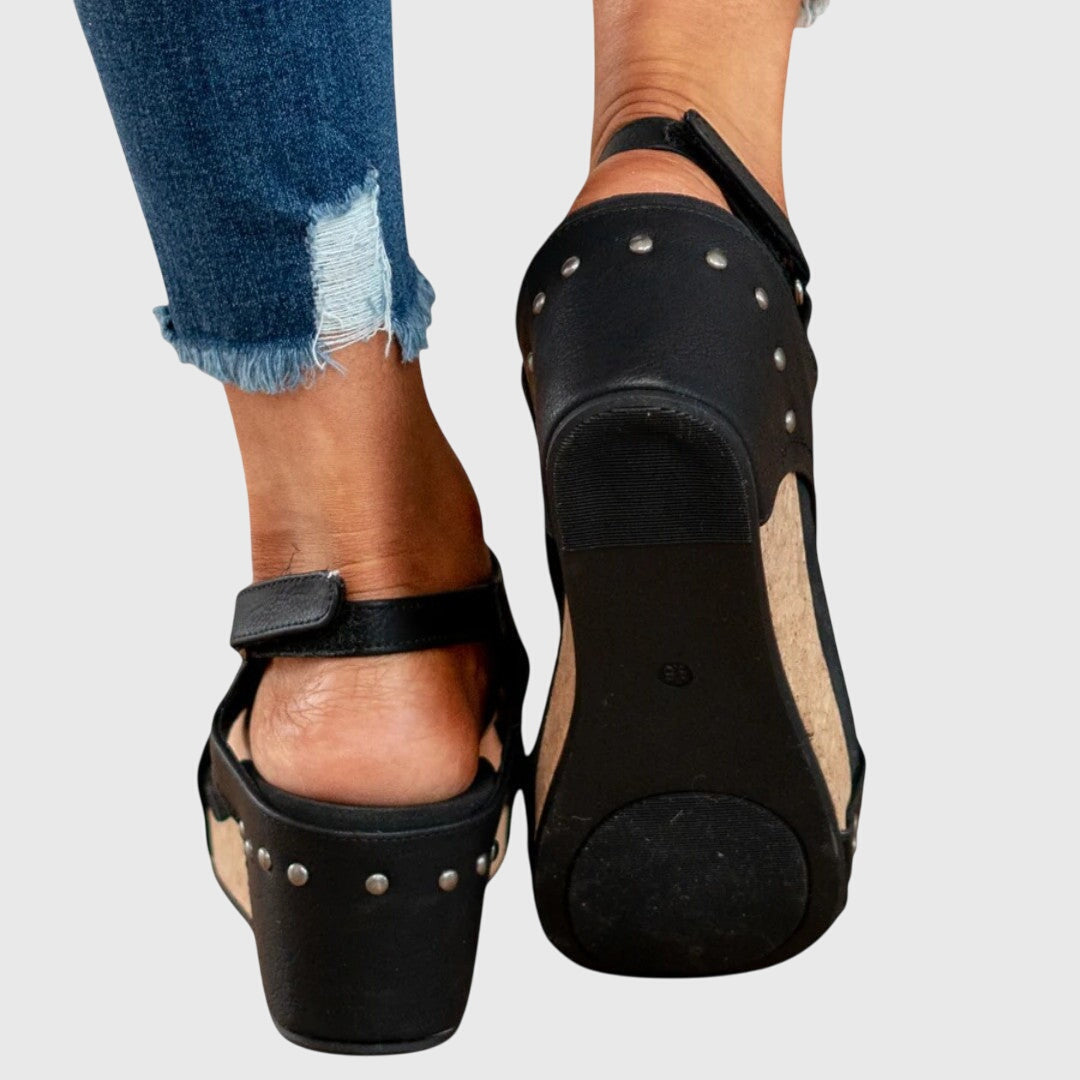 Sandales compensées, vue arrière du talon compensé