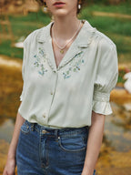 Blouse broderie florale col V manches courtes pour femme
