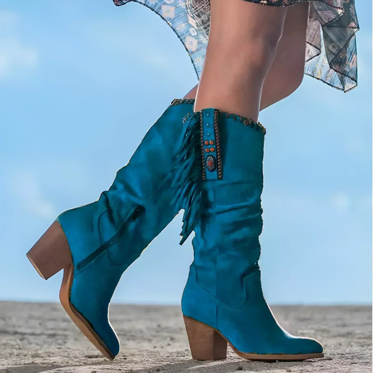 Bottes hautes à franges et ornements turquoise bleu pour femme