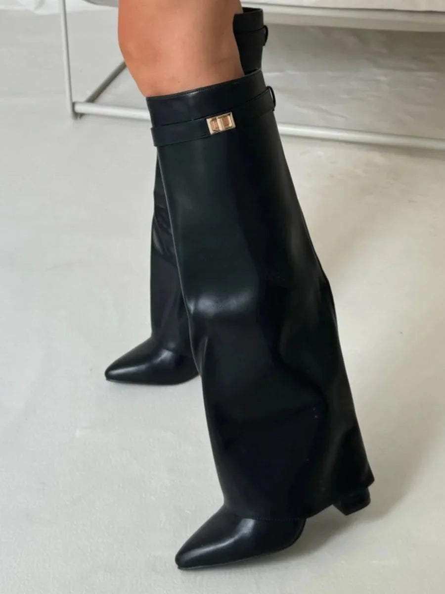 Bottes hautes en daim détail métallique doré pour femme