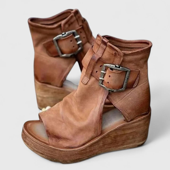 Bottines compensées ouvertes à boucle marron pour femme