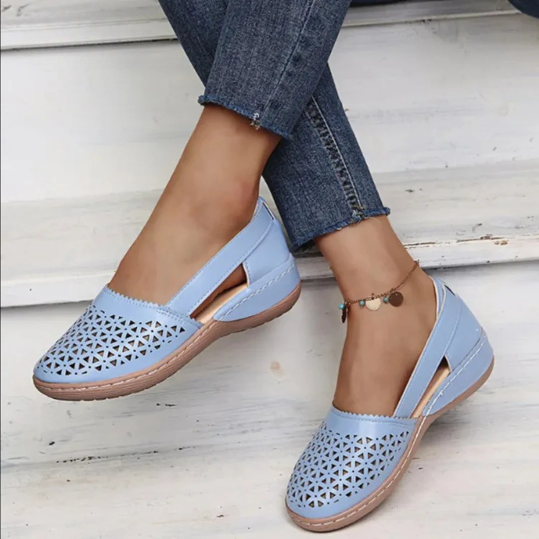 Chaussures plates ajourées motif géométrique pour femme