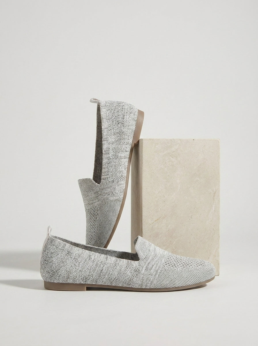 Chaussures plates brillantes à enfiler blanc pour femme