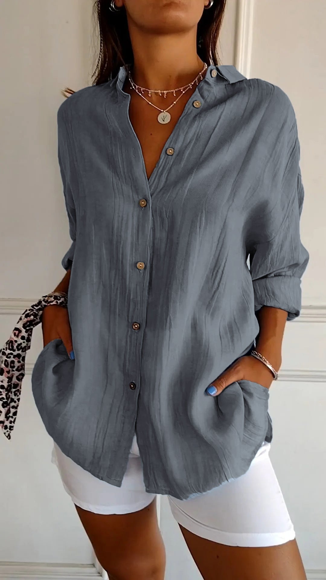 Chemise légère à texture plissée et coupe fluide pour femme
