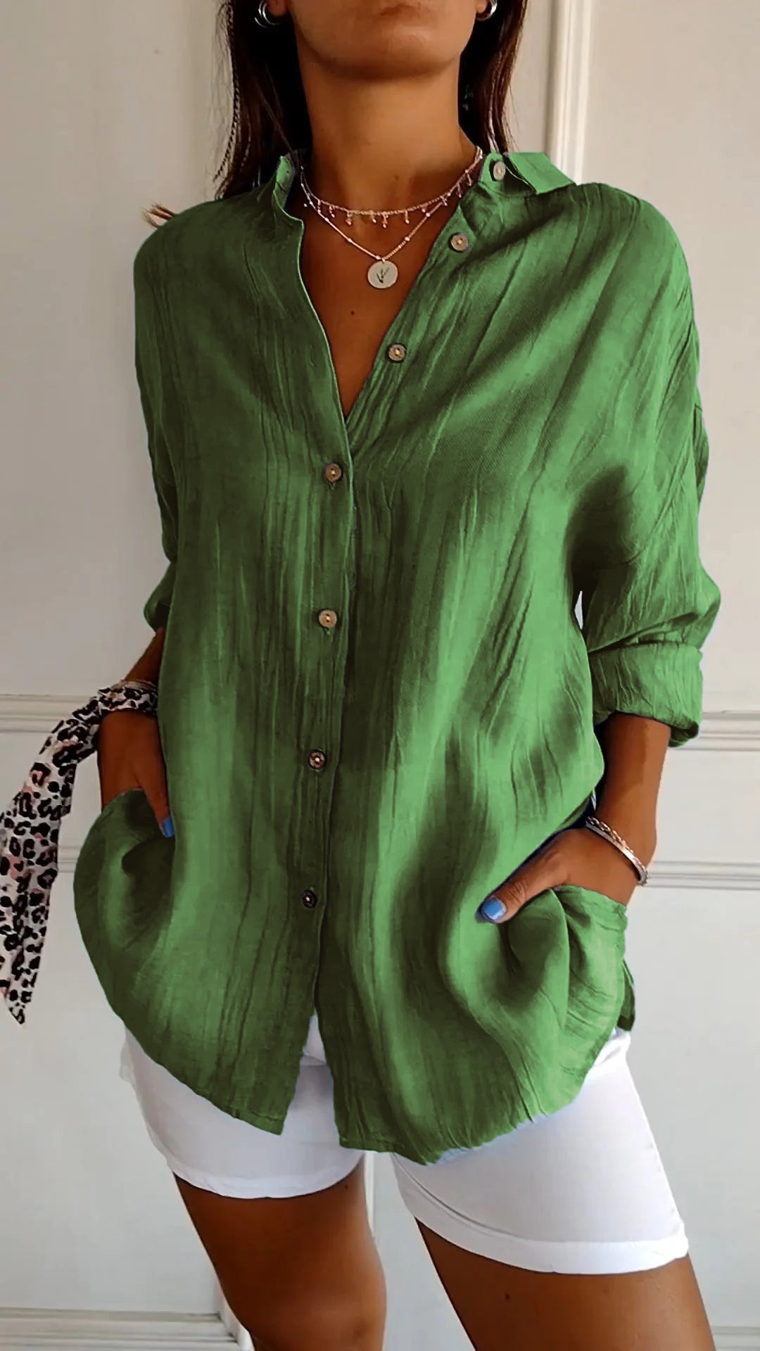 Chemise légère à texture plissée et coupe fluide pour femme