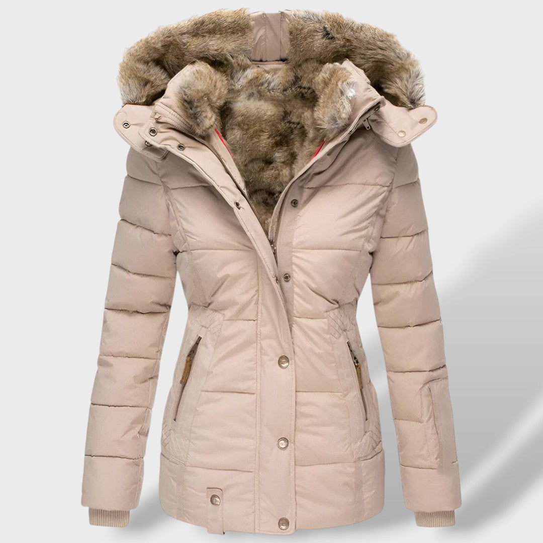 Doudoune courte matelassée avec capuche bordée fourrure beige pour femme