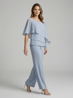 Ensemble blouse à volants superposés et pantalon droit bleu clair pour femme