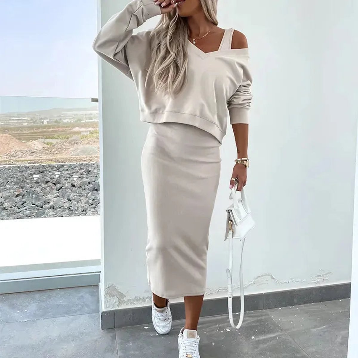 Ensemble sweat ample et jupe midi moulante blanc pour femme
