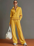Ensemble sweat demi-zip et pantalon large à bandes jaune pour femme