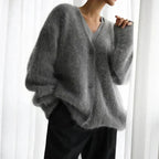 Gilet doux col V oversize à boutons gris foncé pour femme
