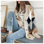 Gilet oversized motifs géométriques col V kaki pour femme