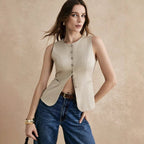Gilet sans manches boutonné cintré avec poche pour femme – vue 2