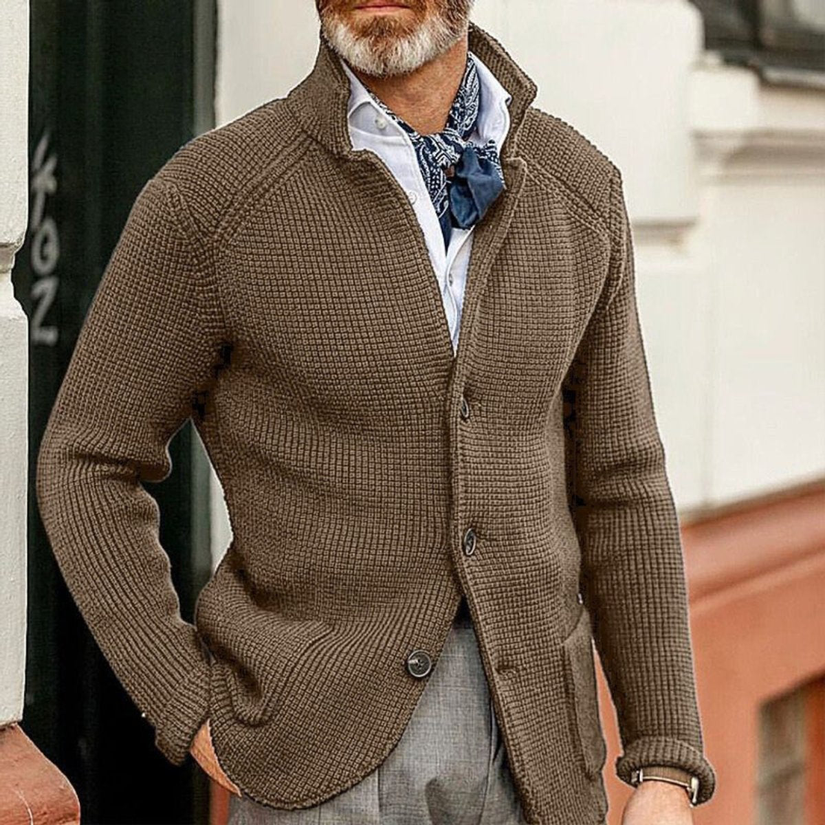 Gilet texturé boutonné col montant marron pour homme
