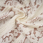 Robe portée en mouvement, effet de la jupe évasée
