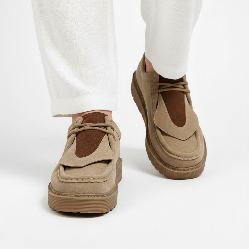 Mocassins micro-daim homme profil latéral droit