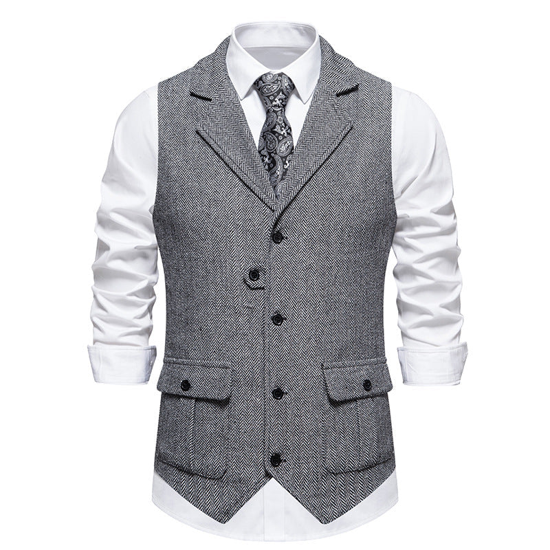 Gilet porté de trois-quarts