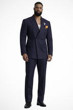 Homme portant costume deux pièces croisé 6 boutons vue de face