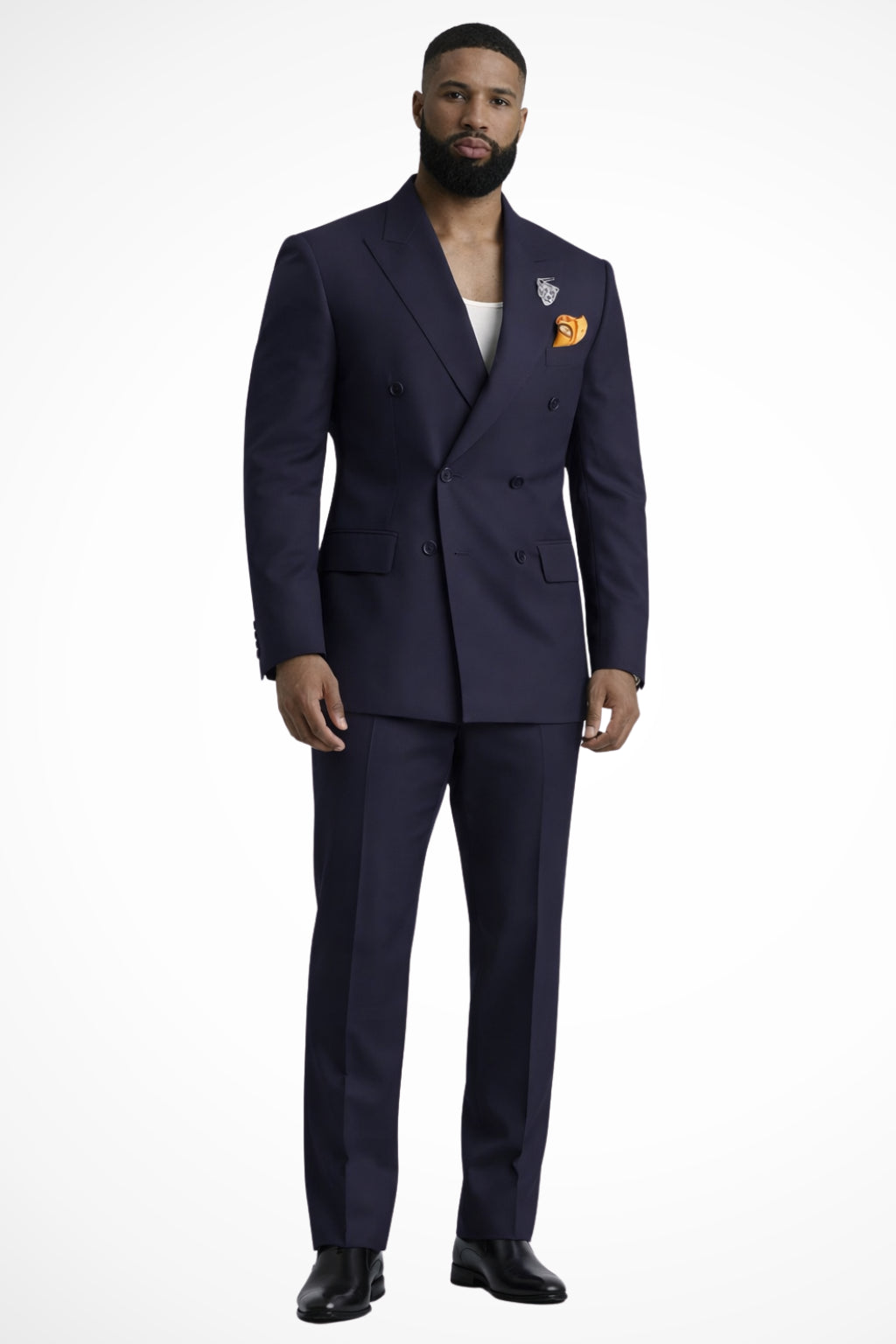 Homme portant costume deux pièces croisé 6 boutons vue de face