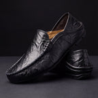 Mocassin porté en tenue casual