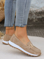 Mocassins compensés à boucle dorée pour femme – vue 3