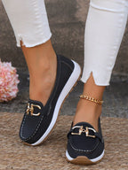 Mocassins compensés à boucle dorée noir pour femme