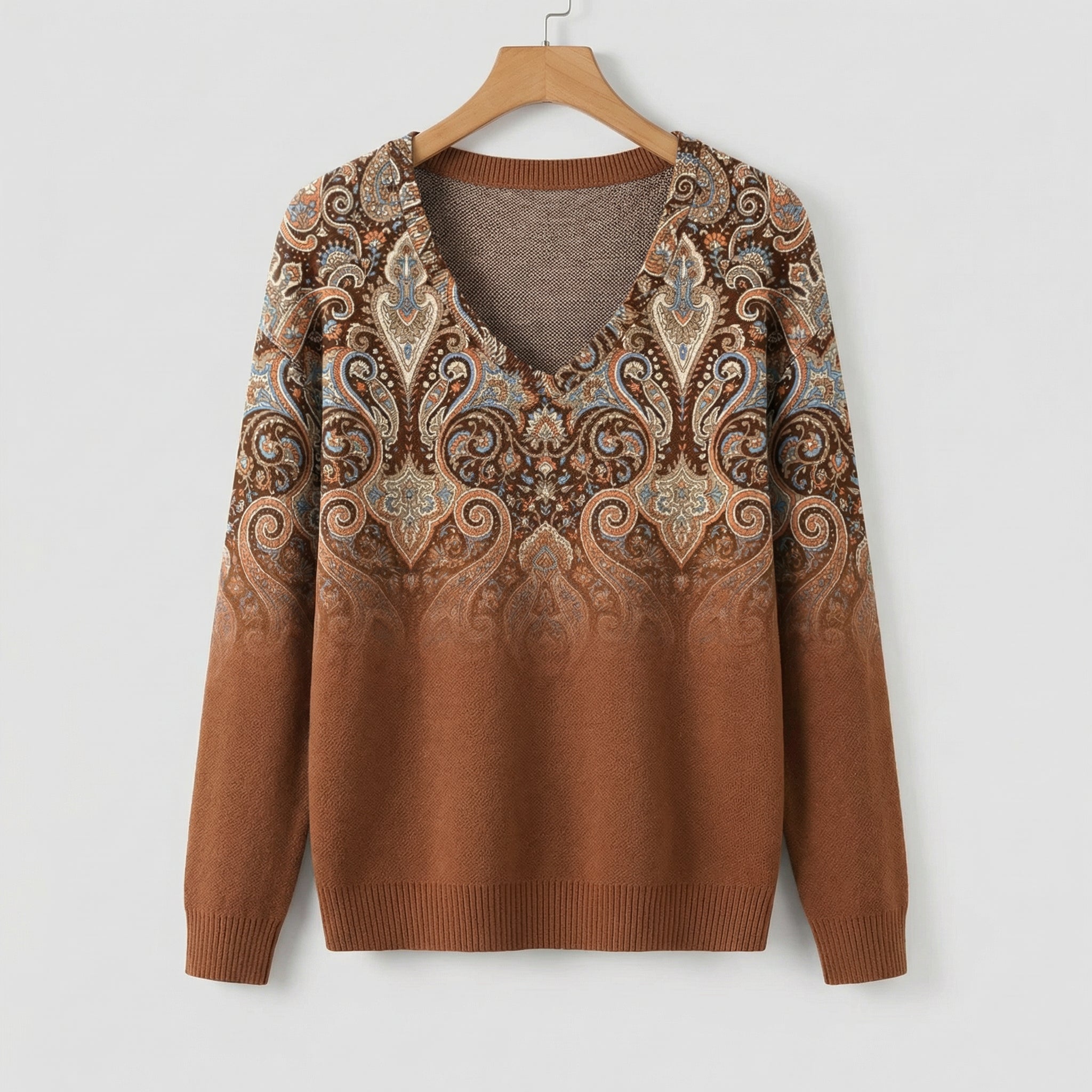 Pull col V motif paisley pour femme