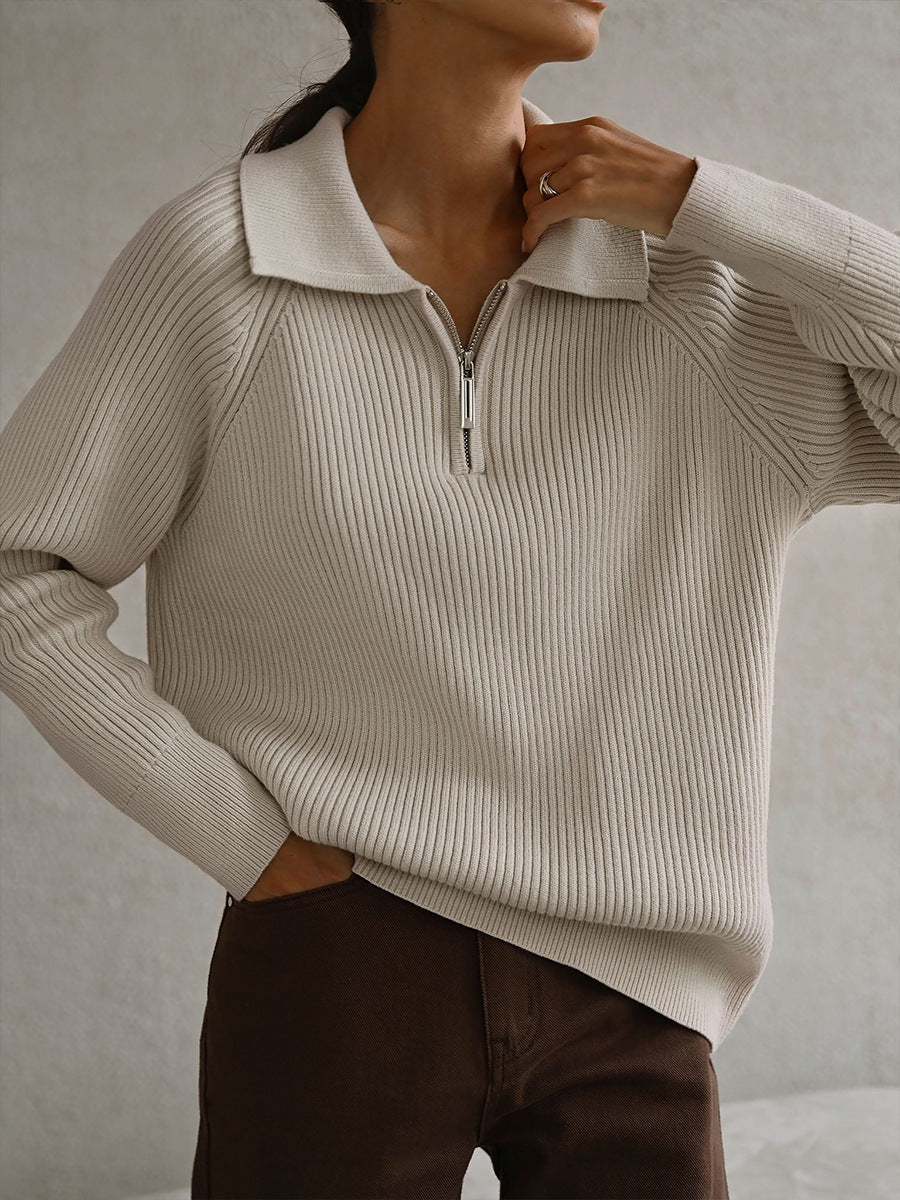 Pull côtelé col zippé ajustable beige pour femme