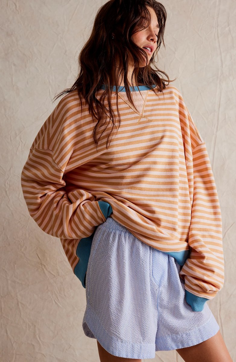 Pull rayé oversize à capuche pompom orange rayé pour femme