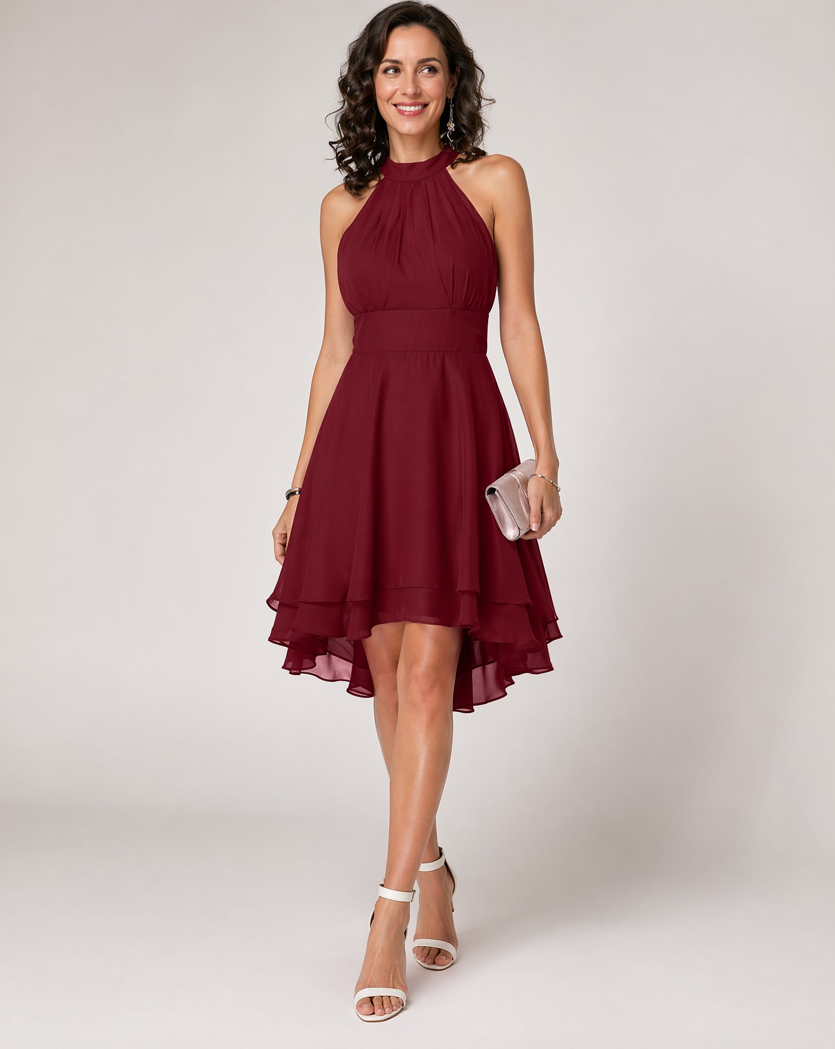 Robe cocktail col halter en mousseline à volants pour femme