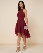 Robe cocktail col halter en mousseline à volants pour femme