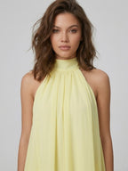 Robe courte col montant dos nu à volants étagés pour femme