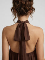 Robe courte col montant dos nu à volants étagés pour femme