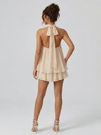 Robe courte col montant dos nu à volants étagés pour femme
