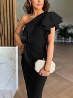 Robe longue asymétrique à volants une épaule pour femme