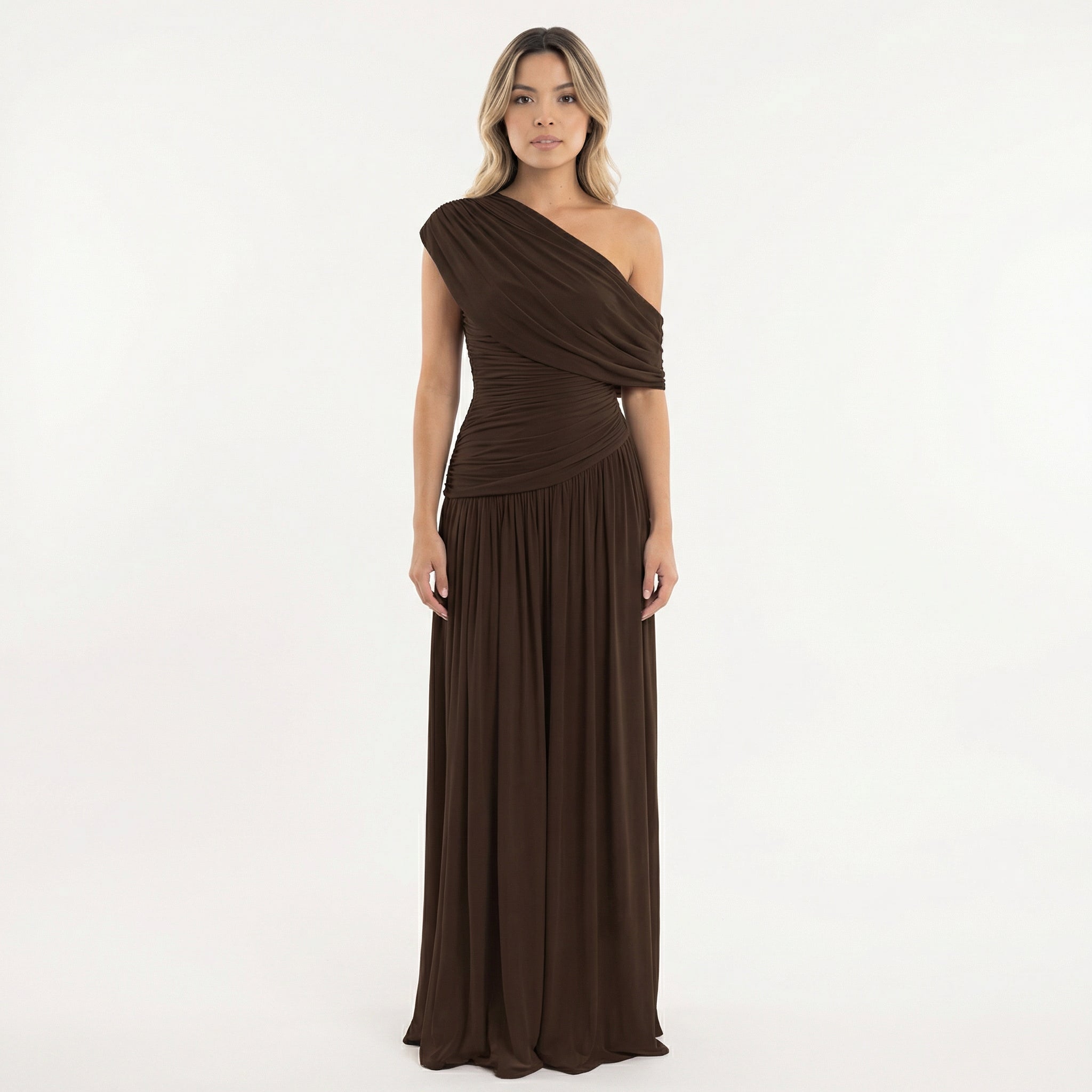 Robe longue asymétrique drapée une épaule marron pour femme