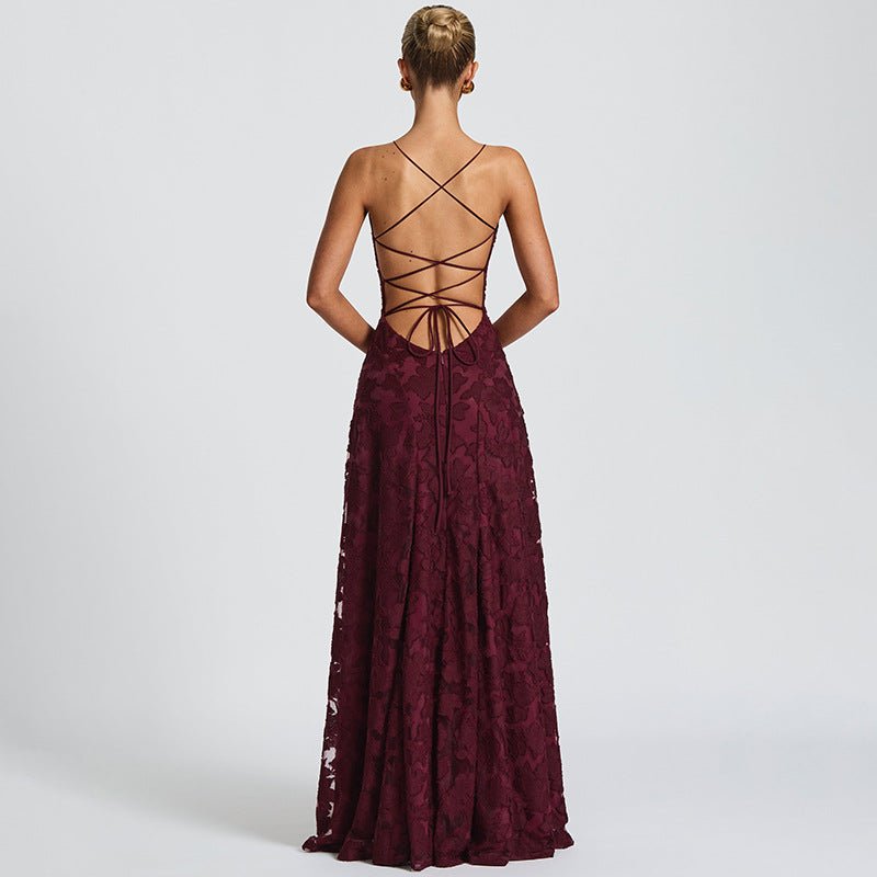 Robe longue brodée à fines bretelles pour femme
