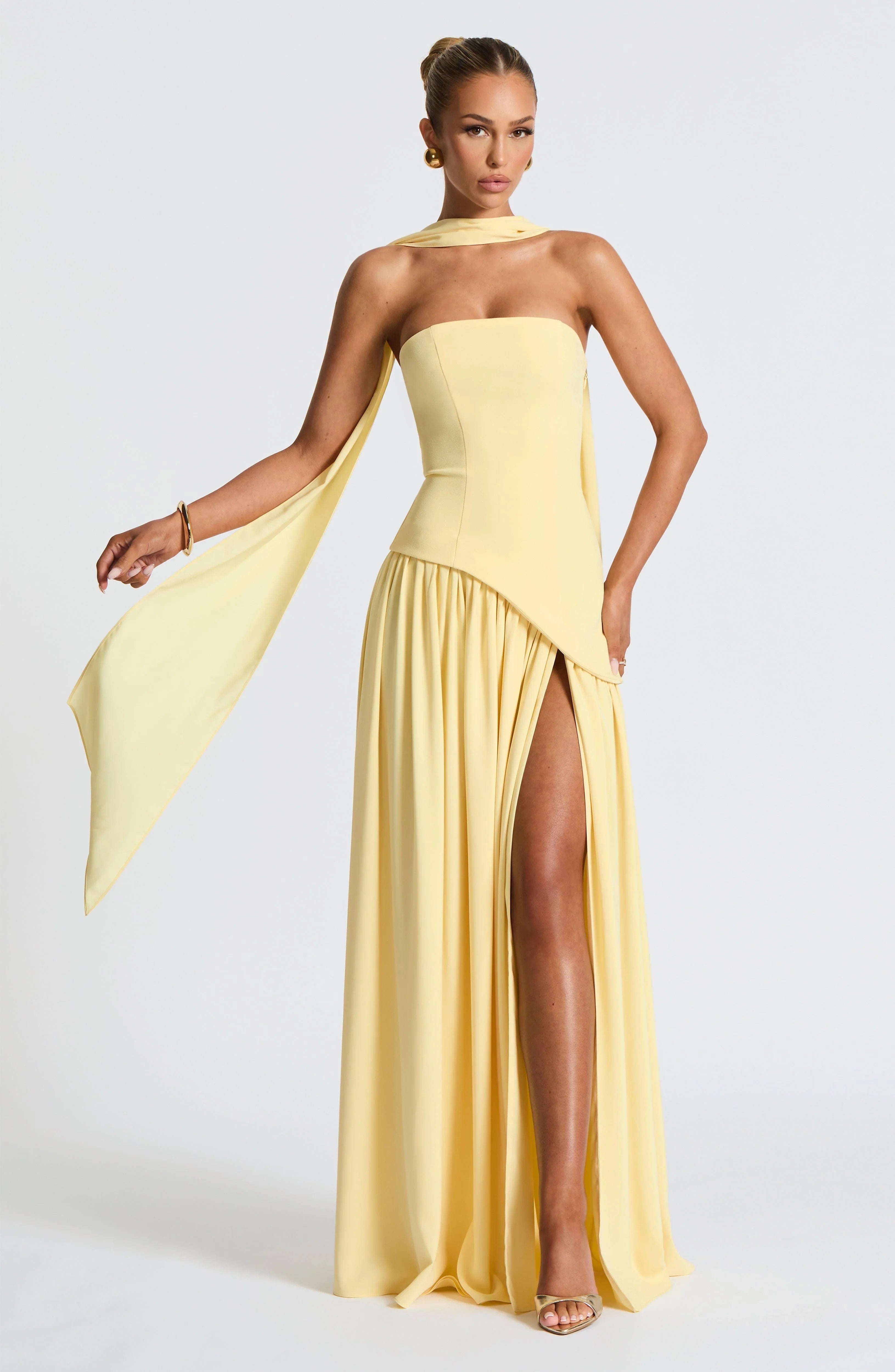 Robe longue bustier avec col foulard et fente pour femme