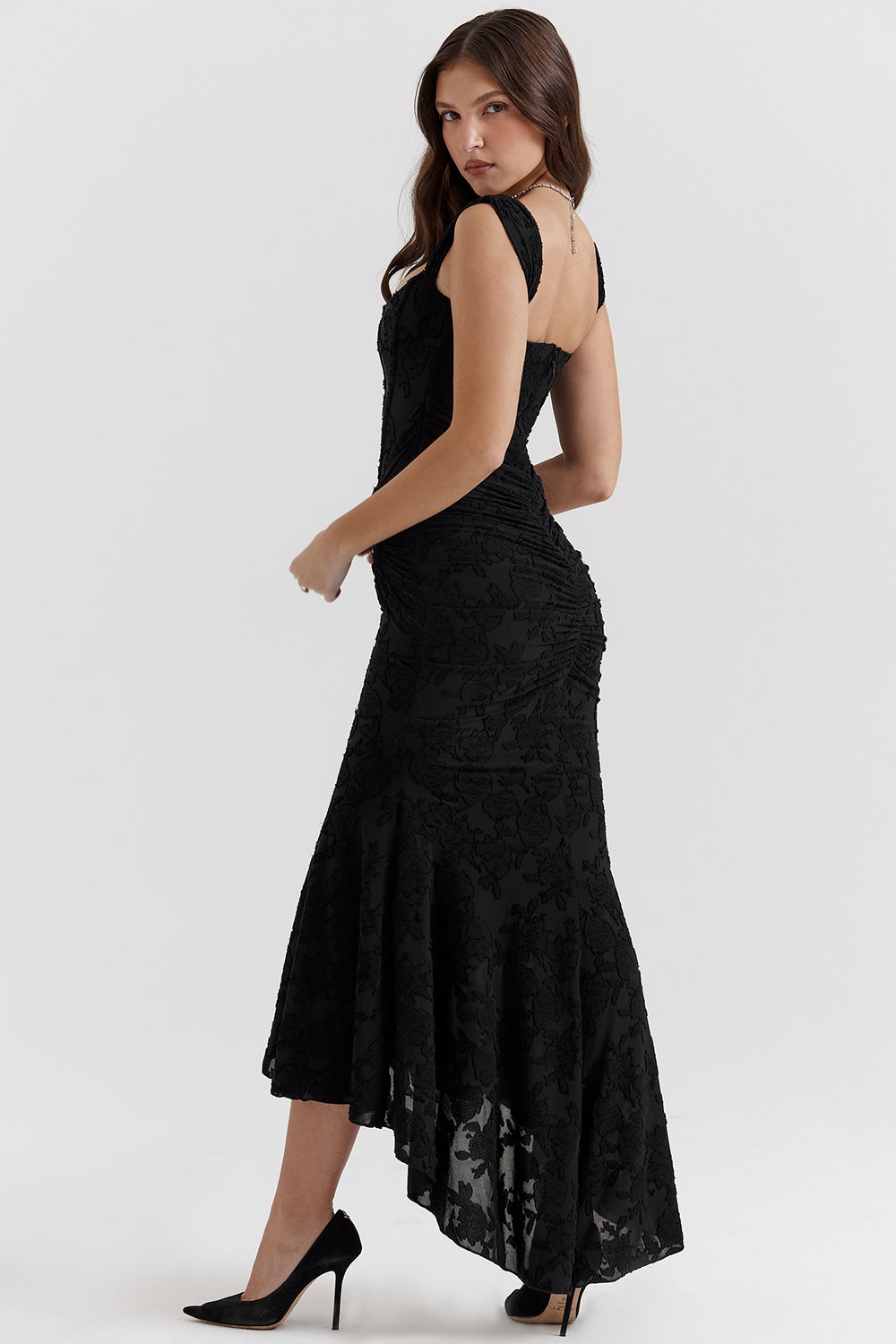Robe longue corsetée en dentelle pour femme