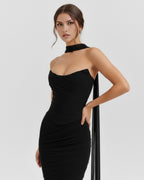 Robe longue drapée bustier col halter