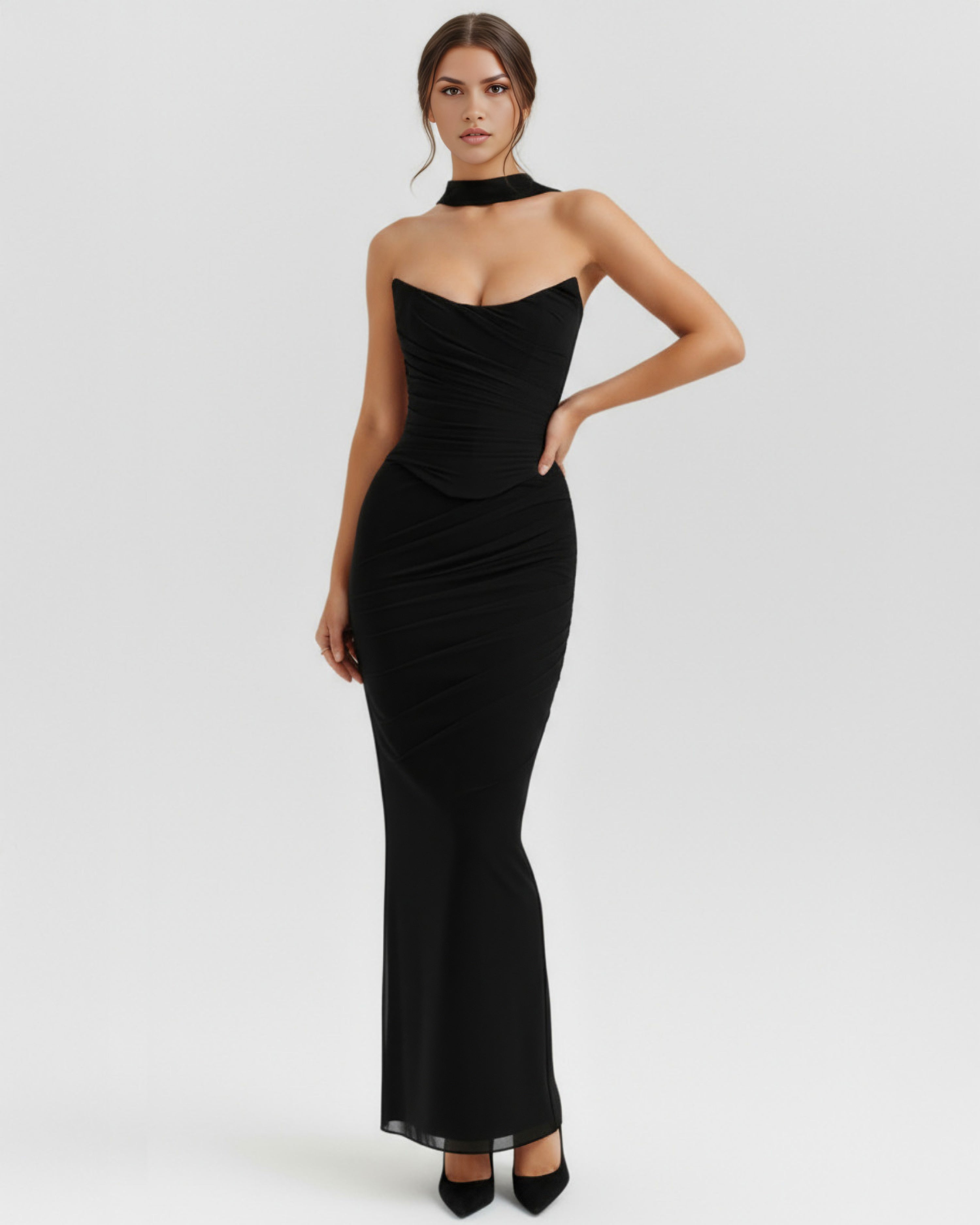 Robe longue drapée bustier col halter