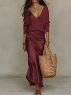 Robe longue en satin col V à bretelles fines pour femme