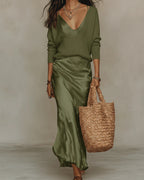 Robe longue en satin col V à bretelles fines pour femme