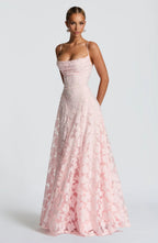 Robe longue en tulle à motifs floraux appliqués pour femme