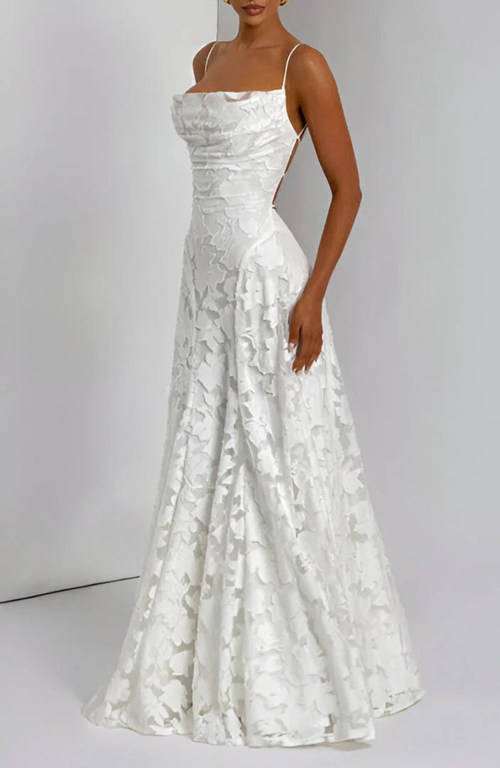 Robe longue en tulle à motifs floraux appliqués pour femme