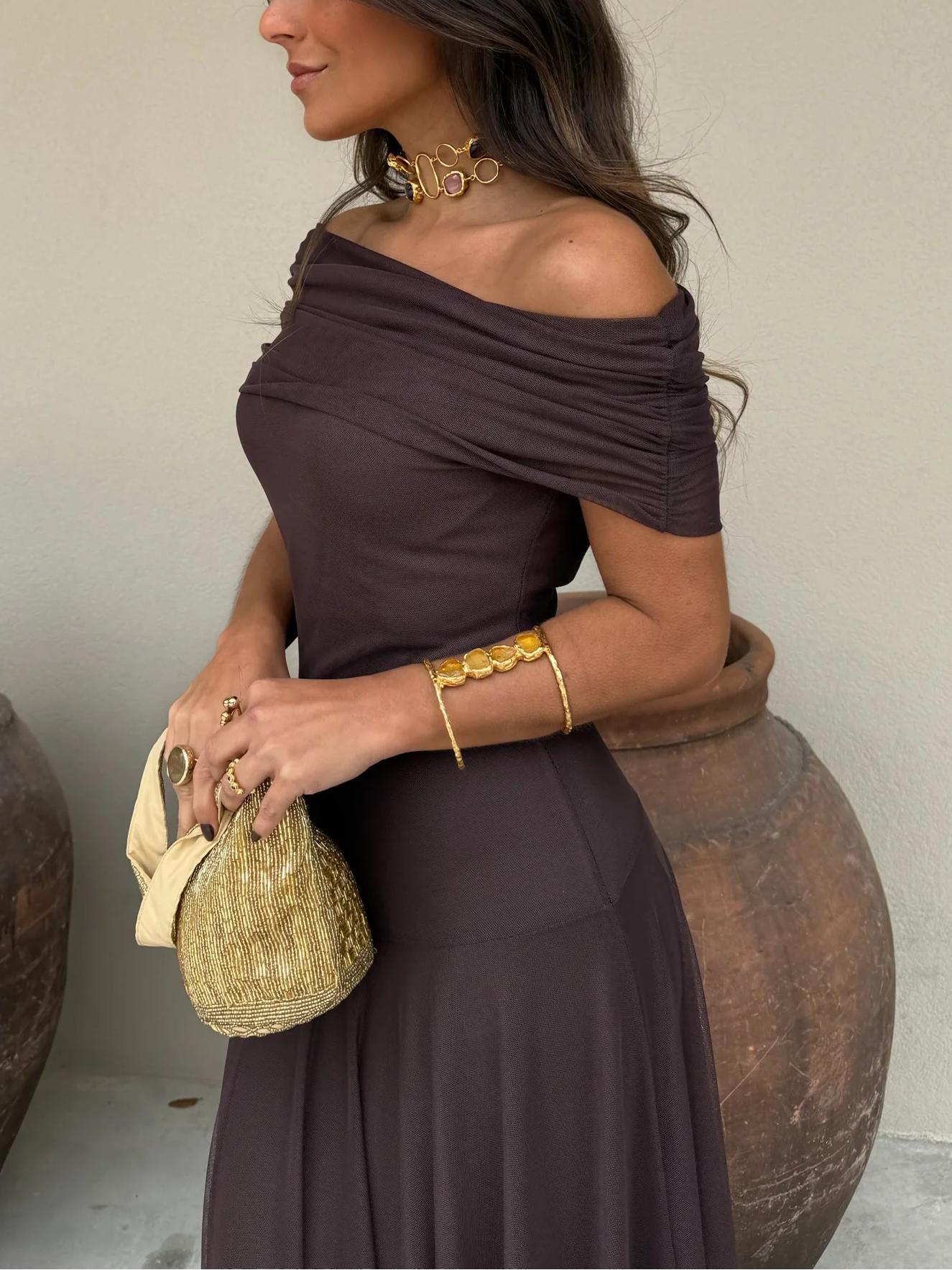 Robe longue en mousseline à épaules dénudées pour femme